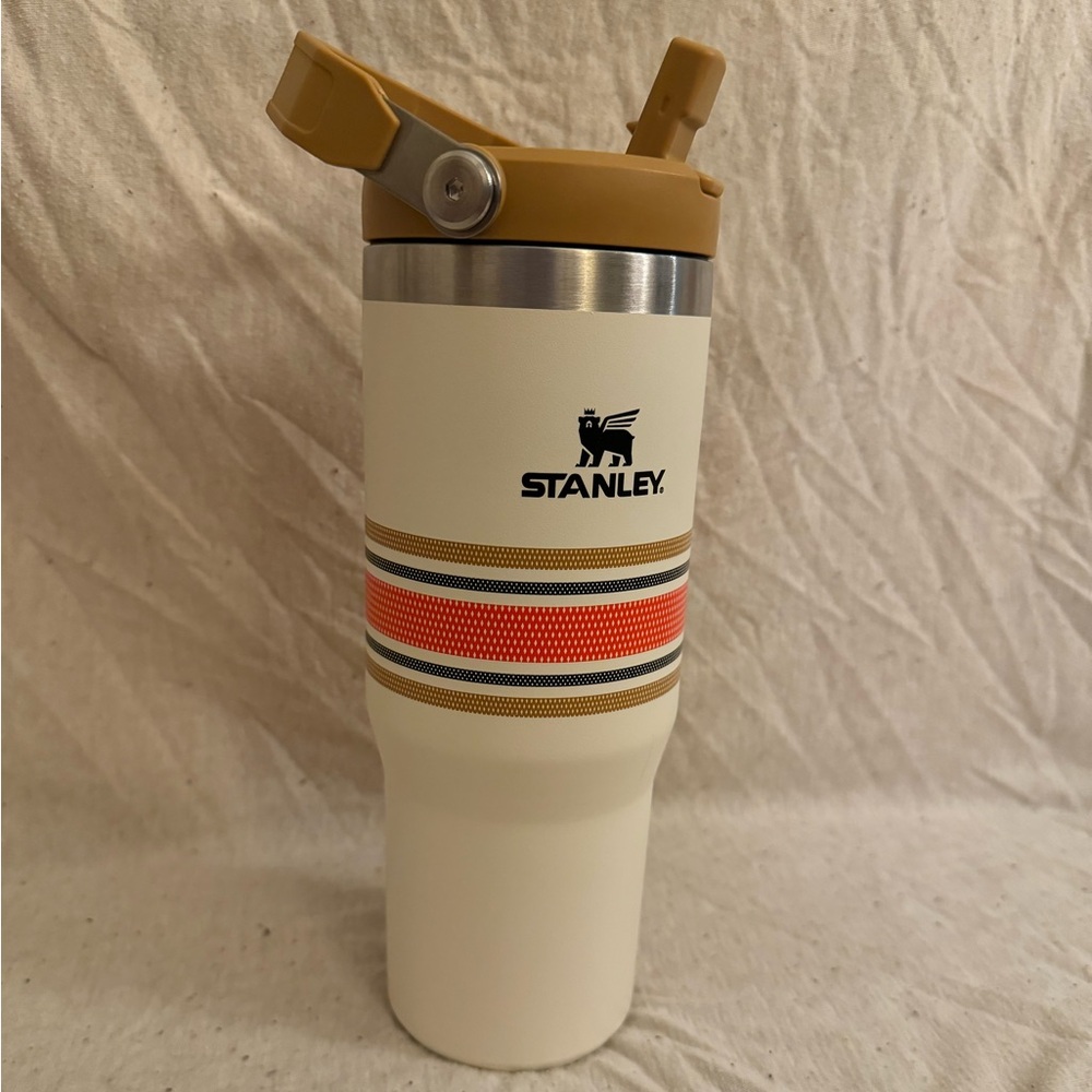 30oz Stanley Water Bottle